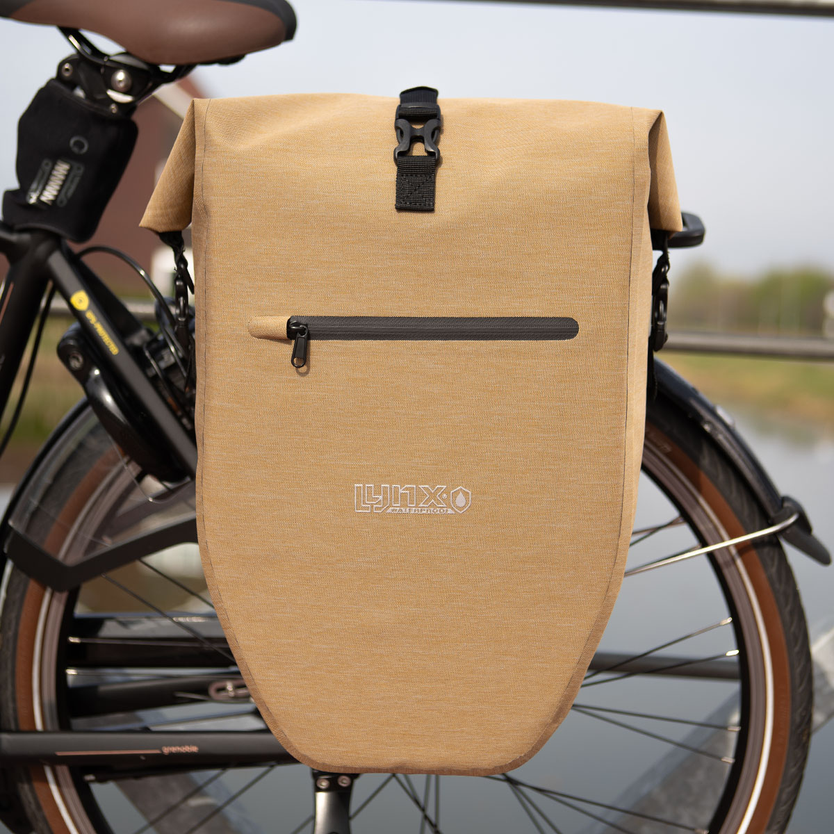 610311.BRO LYNX Enkele fietstas Hayes 31 x 15 x 62 cm